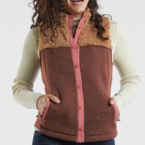 Women's Title Nine Callitrix Fleece Vest in Bitter Chocolate, size M